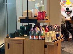 -星巴克臻选(周浦万达店)