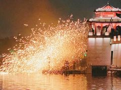 -清明上河园