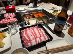 -海底捞火锅鲜切牛肉主题店(长寿路店)