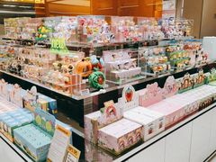 -泡泡玛特POPMART(蓝色港湾店)