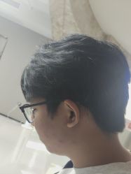 -宫铭烫发染发接发店
