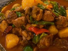 特色的大盘鸡-维吾尔餐厅(宜山路店)