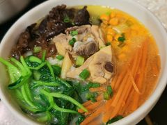 鸡汤米线-云海肴·汽锅鸡·云南菜(高德置地店)