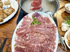 -华哥新鲜猪精品美食