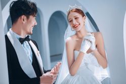点击看大图 -角色婚纱摄影(中心店)