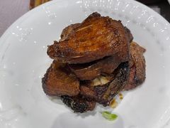 上海熏鱼-老正兴菜馆(福州路店)