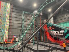 -极限PLAY运动娱乐新世界·团建派对潮玩休闲馆·室内蹦极高空游乐园