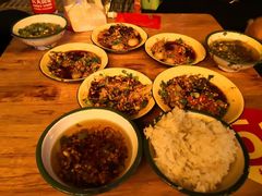 -拈签一笑黄牛肉辣卤串串