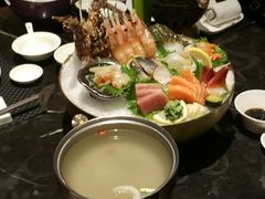 即位鱼翅-半岛翡丽海鲜自助餐厅(观风亭店)