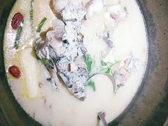 -咕嘟草帽鱼·牛奶一样的鲜鱼汤(包河万达广场创始店)