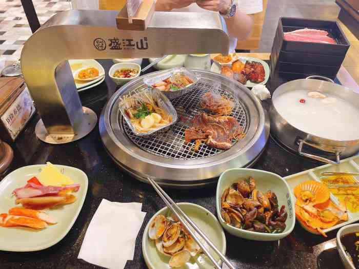 盛江山·烤肉火锅自助料理(弘阳广场店)-"盛江山炭火自主料理来吃过几