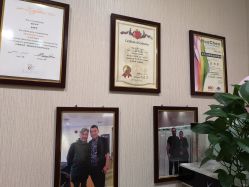 -金丝秀美发沙龙