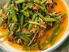 酸笋炒空心菜-浩海火烧云傣家菜(京广店)