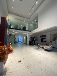 -B-BEAUTY童颜皮肤管理中心