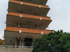 -鹅岭公园瞰胜楼