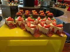 -咖啡苑自助餐厅·中国大饭店