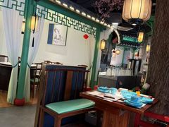 -荷塘秋月·本帮江浙菜(国权路店)