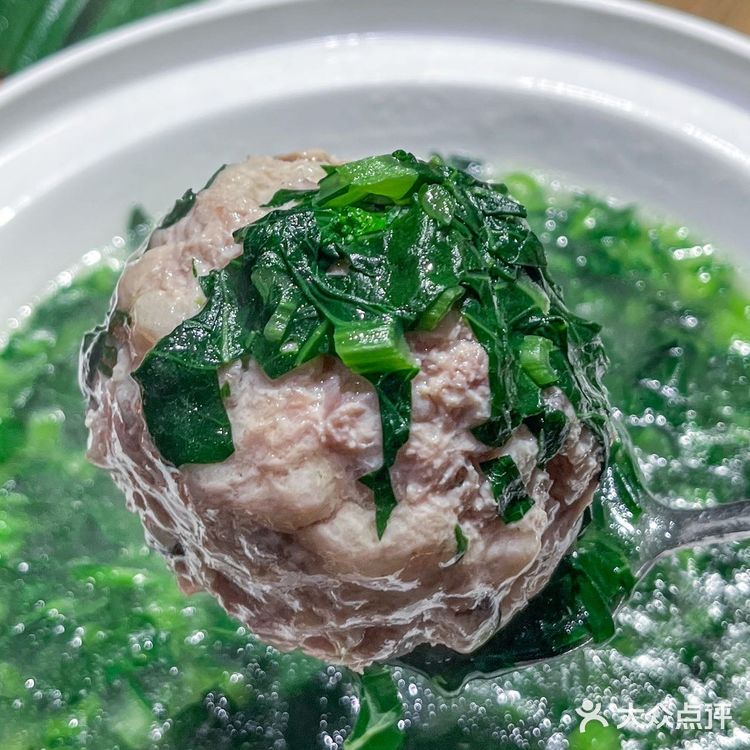 聚餐就来玉林这家老馆子！吃的巴巴适适
