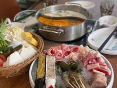 -樾餐厅泰式海鲜火锅(民歌湖店)