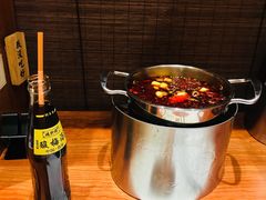 -独食火锅·半米屋台(直营总店)