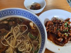 -沪西老弄堂面馆(定西路店)