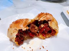 雪花牛肉烤包子-丝路有约·西域美食