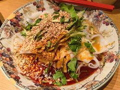 -纳鲁孜·新疆特色餐厅(上海悦荟广场店)