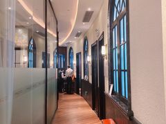 -醉辉皇上海之巅(上海中心大厦店)