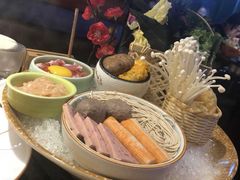 -咕嘟草帽鱼·牛奶一样的鲜鱼汤(包河万达广场创始店)