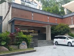 -爱丽馨御景月子中心