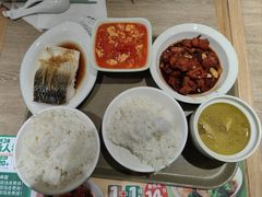 -老乡鸡(融科天地店)