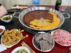 -储奇门鳝鱼火锅(总店)