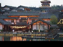 -茅山东方盐湖城景区