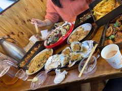 -老东镇啤酒屋海鲜加工·蒸汽海鲜·海鲜烧烤(台东店)