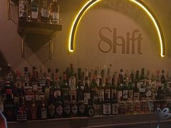-Shift cocktail bar鸡尾酒吧