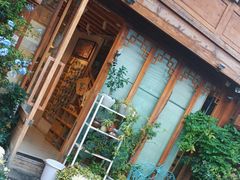 -猫的天空之城概念书店(丽江古城饮玉巷店)