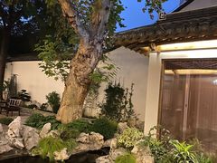 -鲤院·新中式美学·庭院餐厅(夫子庙店)