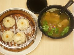 蟹粉小笼-王家沙点心店(南京西路总店)