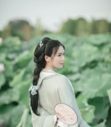 -汉仪华裳汉服馆(打浦桥店)