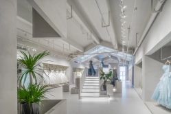 点击看大图 -Lafine Paris 法国兰斐婚纱礼服