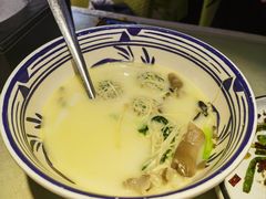 -眷江南之小蓝鲸(王府大街店)