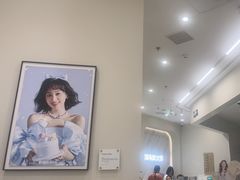 -HIMO海马体照相馆(上海华润CP静安店)