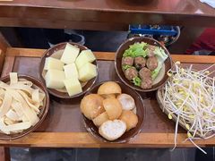 -黔有有贵州酸汤夺夺粉火锅(五味十字店)