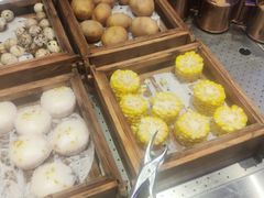 -曼格活海鲜·牛排自助(光明蓝鲸店)