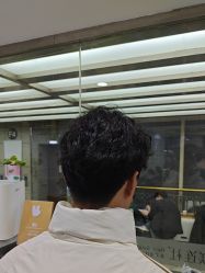 -镁连社·美联社
