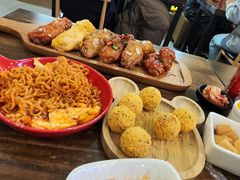 -人民广场-地下停车场