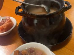 -莲餐厅·湖北菜·潜江小龙虾店(愚园路店)