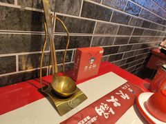 -欠火锅·水牛毛肚·团建聚餐·生日宴(何山路店)