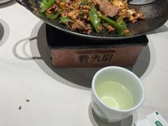 -费大厨辣椒炒肉(房山龙湖天街店)
