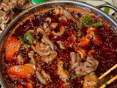 -味力源·肥肠爱上鱼(红牌楼金冠好店)